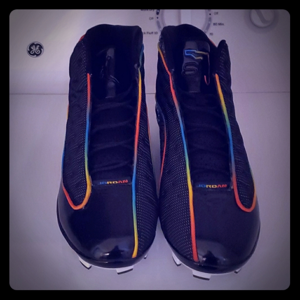 Jordan MCS "solefly" retro 13 cleats